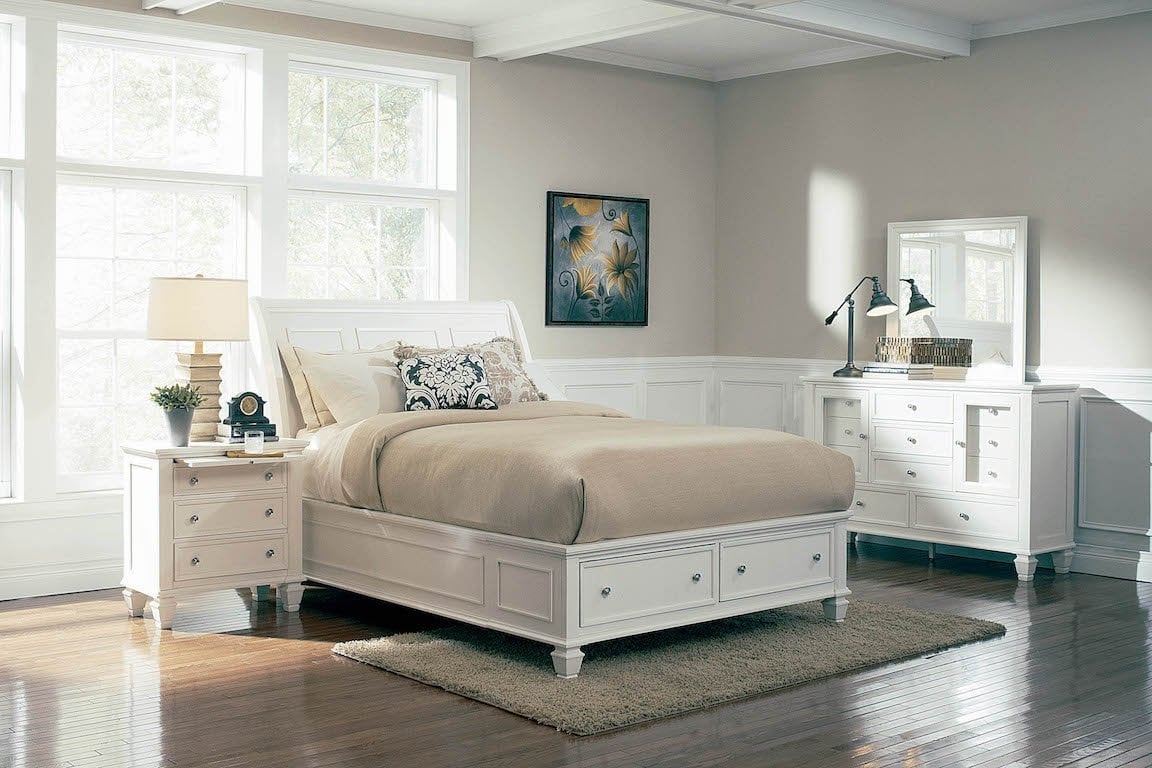 Sandy Beach White Storage Bed