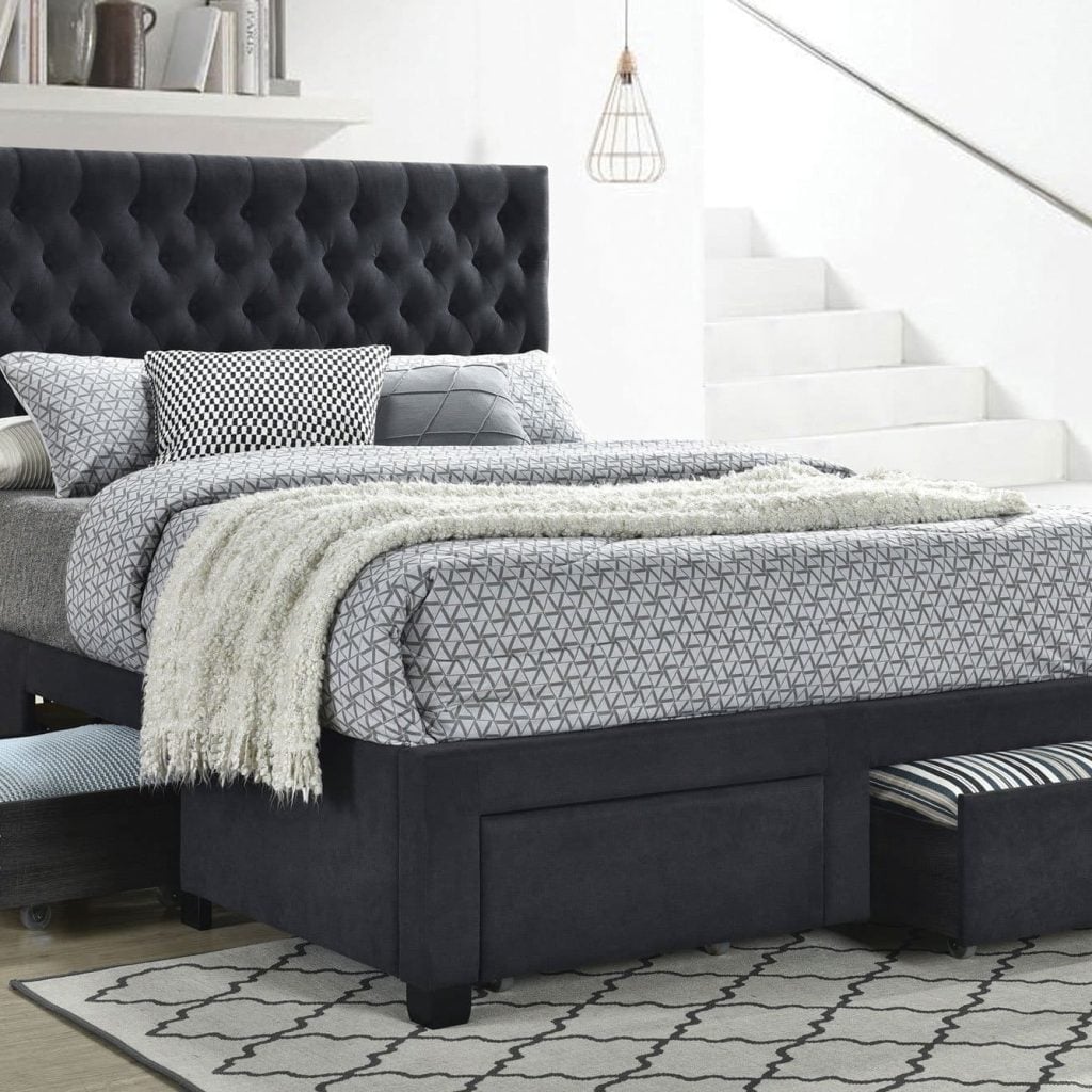 305877Q_20 grey soledad storage bed coaster