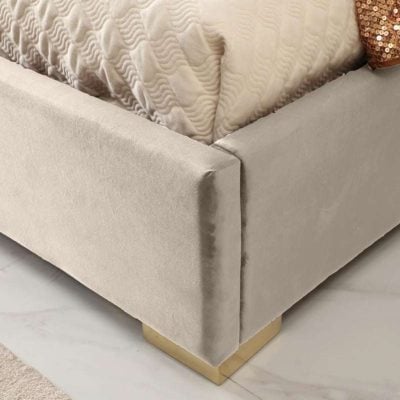 Modrest Daystar beige velvet & gold bed