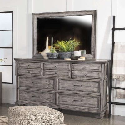 Avenue Traditional Gray 8 Drawer Dresser