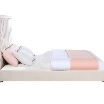 Faiz Velvet Chanel Tufted Queen Bed