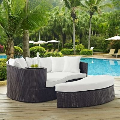 Outdoor Daybeds