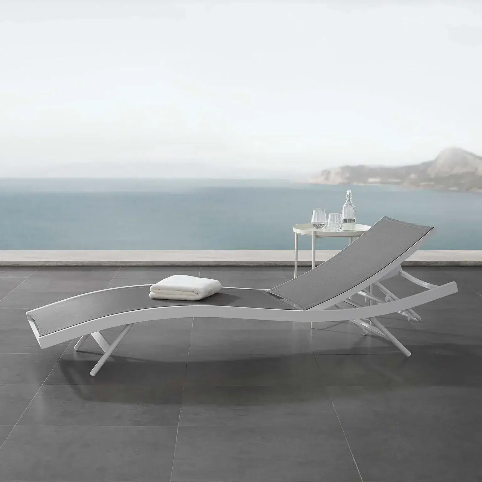 Glimpse Modern Gray Sun Bed