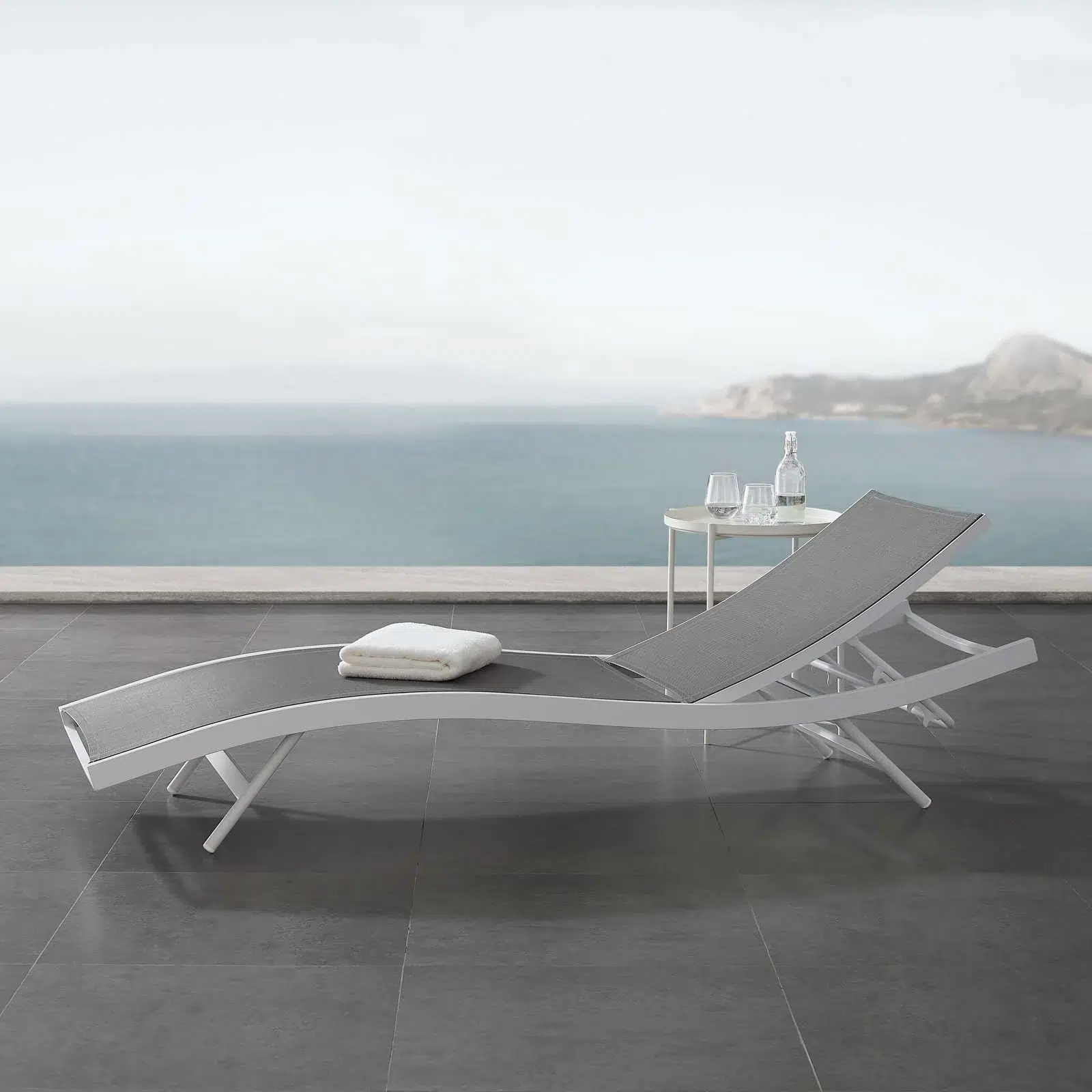 Glimpse Modern Gray Sun Bed