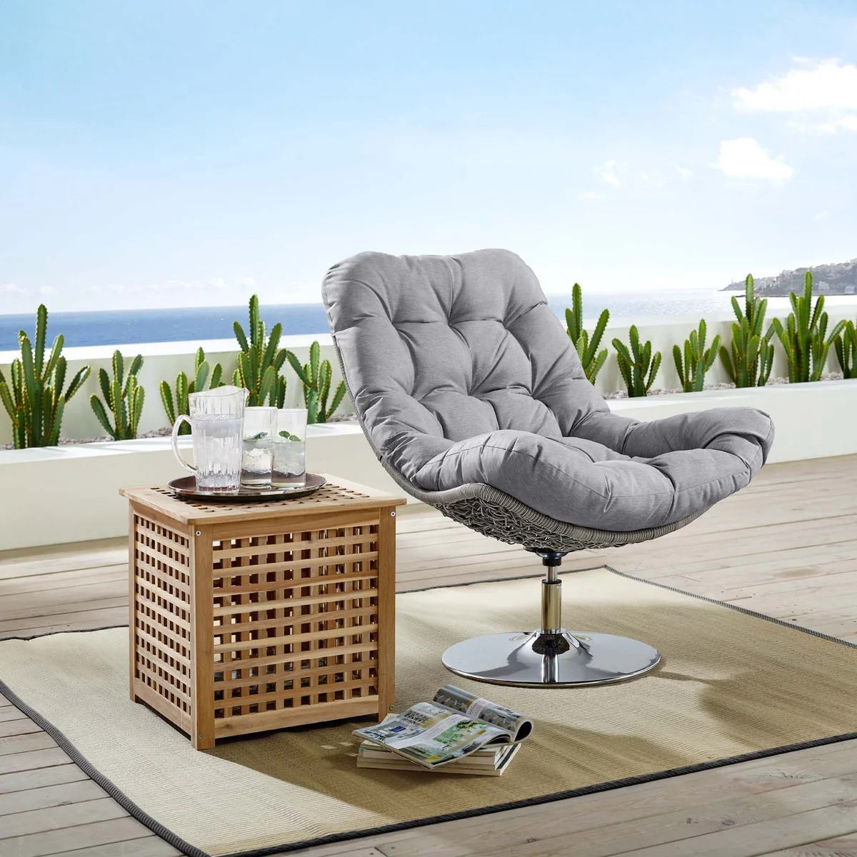 Brighton All Weather Gray Swivel Outdoor Patio Chair